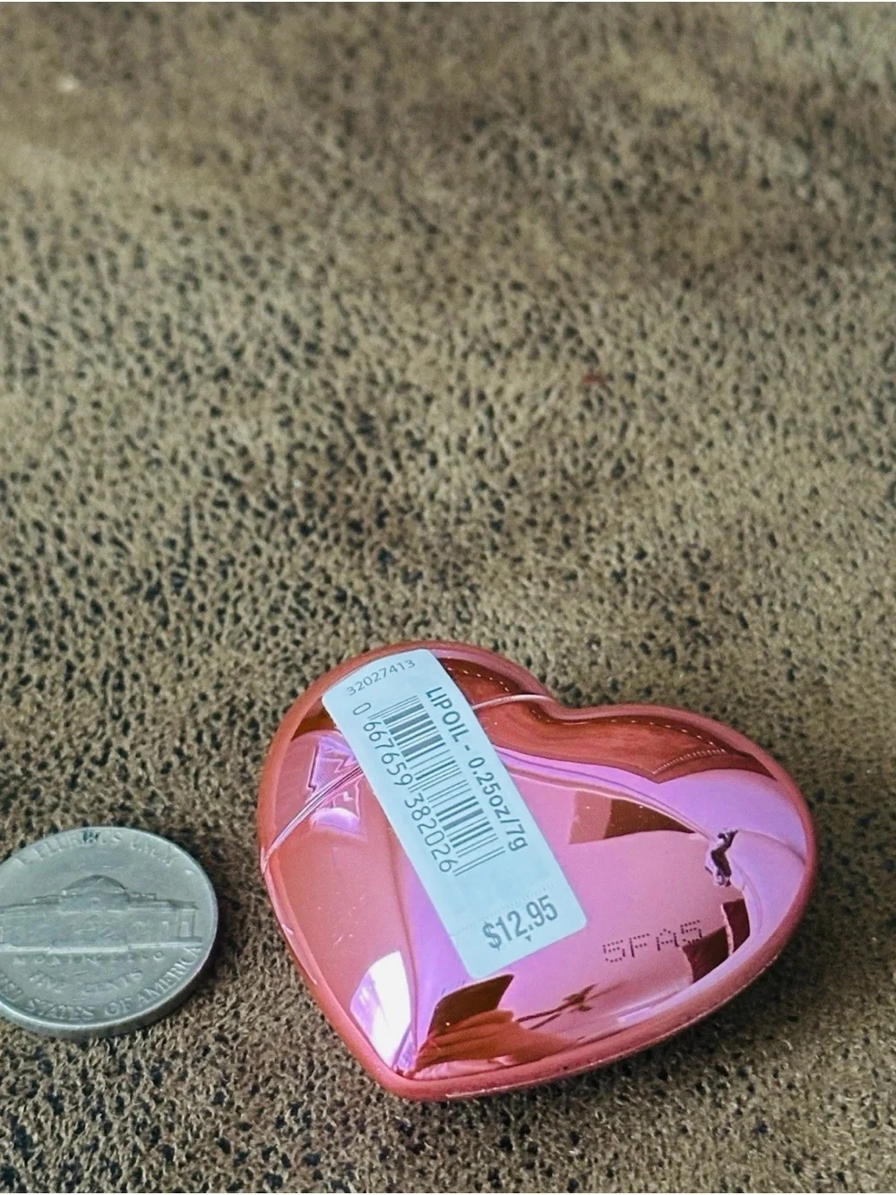 Bath & Body Works Strawberry Pound Cake Heart Lip Gloss - Pink